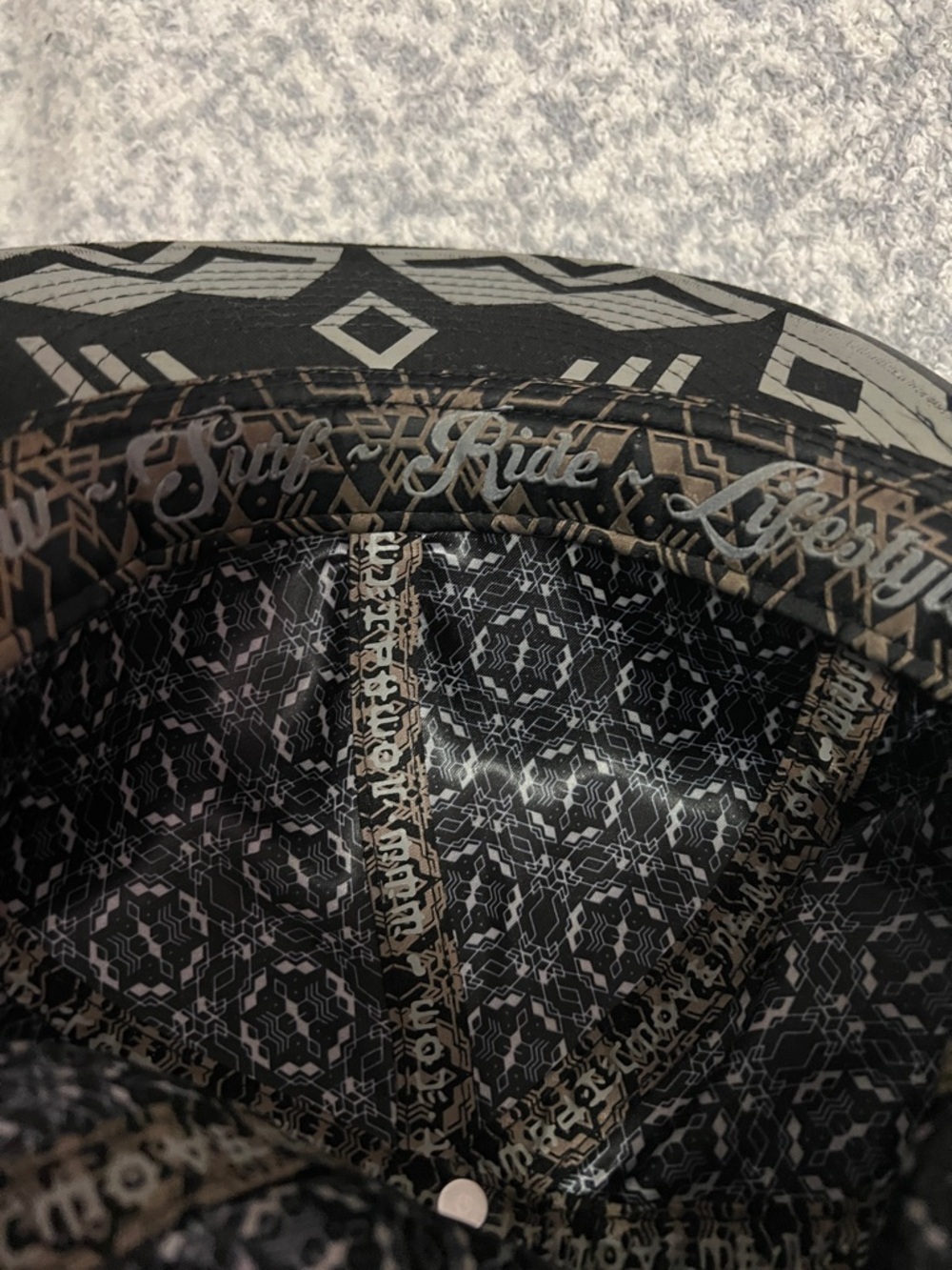 Normandie Movement All-Black Hat with leather Circle Patch 58cm L Edition 1-100 - Picture 9 of 10